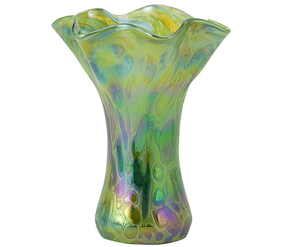 Spring Green Vase by Glass Eye Studio